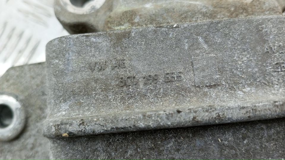 Опора двигателя левая