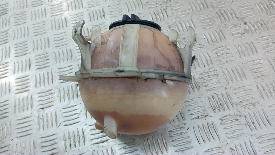 Бачок расширительный