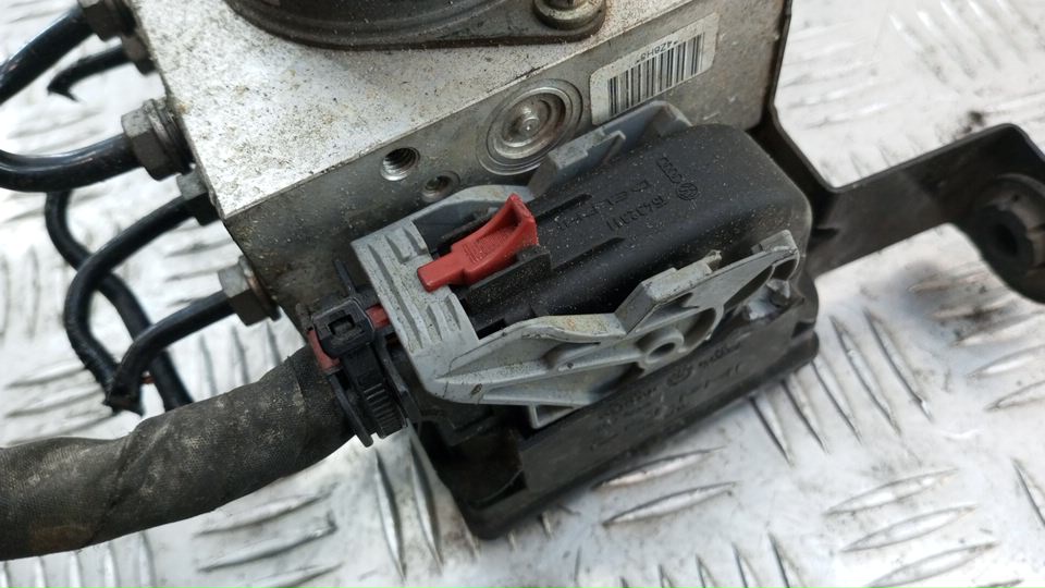 Блок ABS (насос)