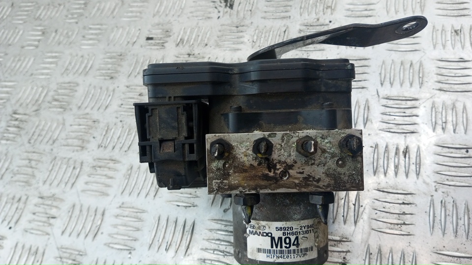 Блок ABS (насос)