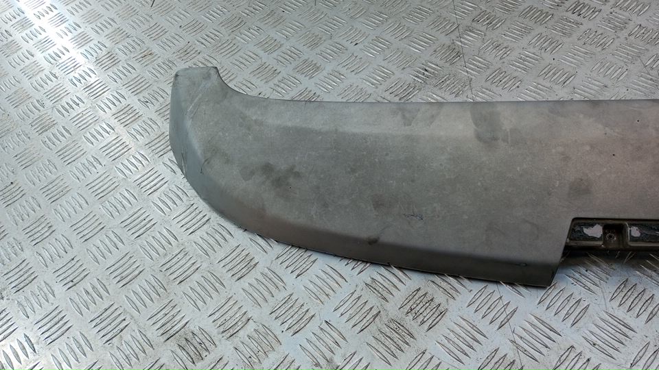 Спойлер (дефлектор) крышки багажника