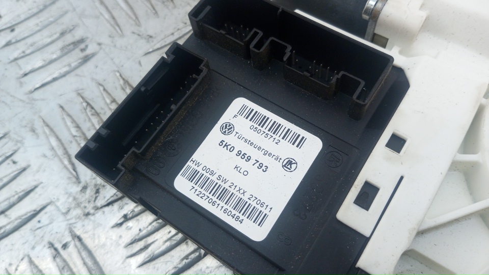 Моторчик стеклоподъемника