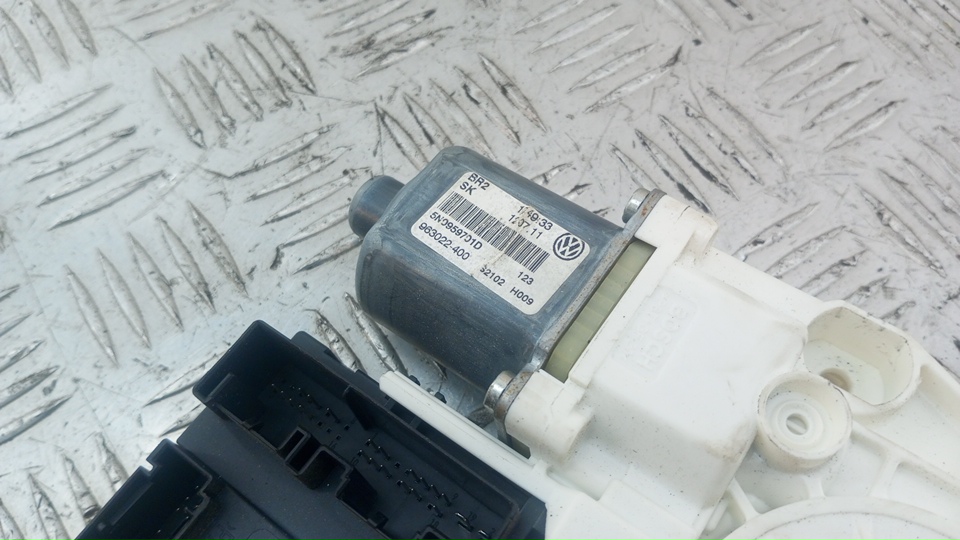 Моторчик стеклоподъемника