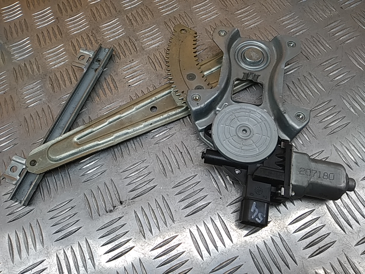 Стеклоподъемник электр. передний правый