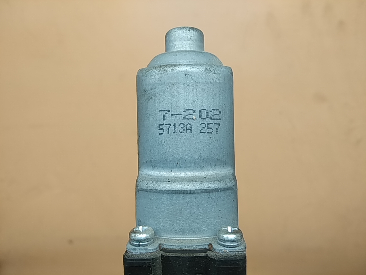 Стеклоподъемник электр. передний правый