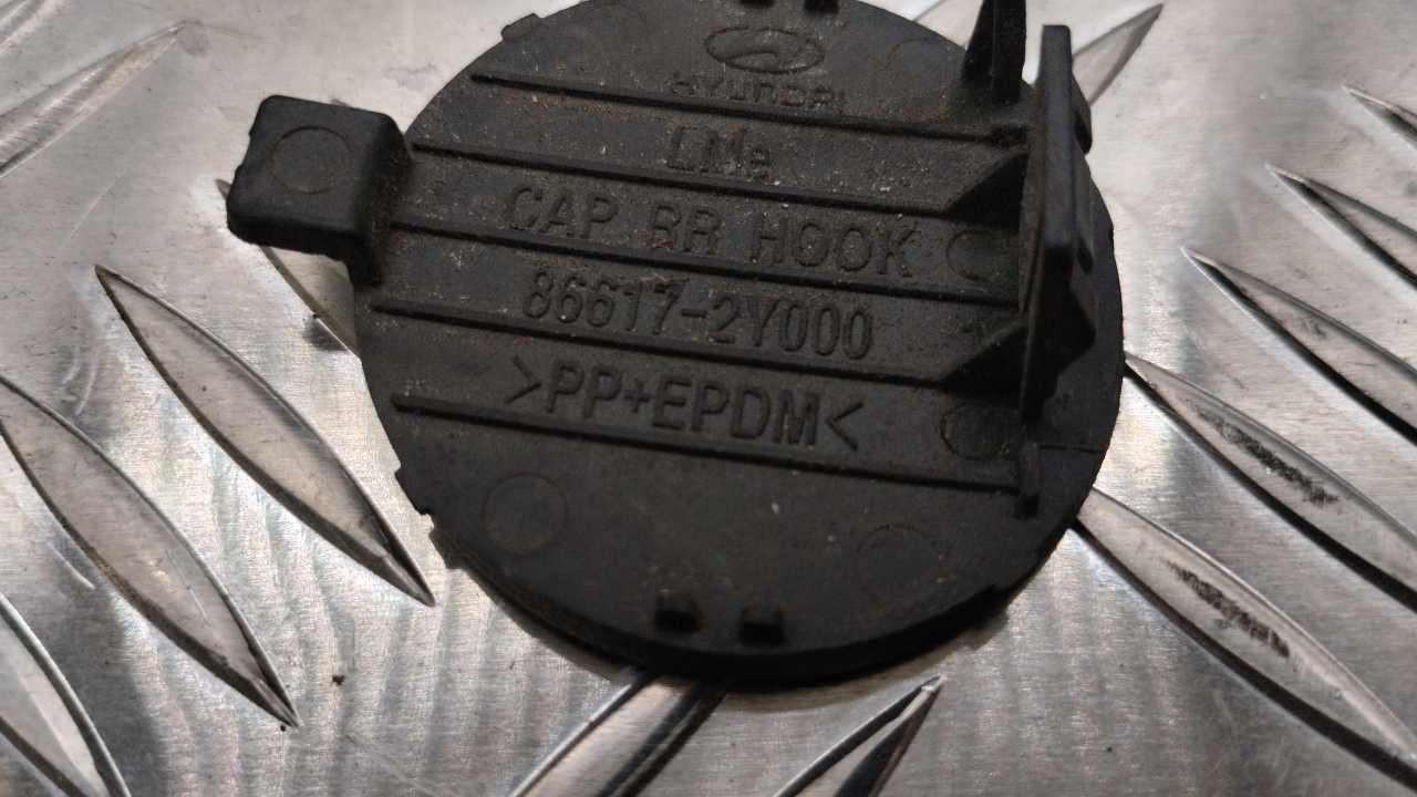 Заглушка буксировочного крюка