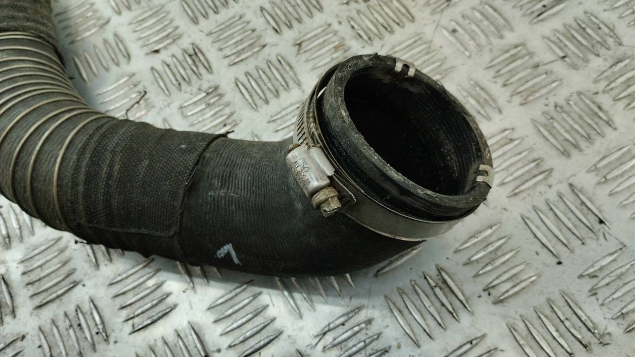 Патрубок интеркулера