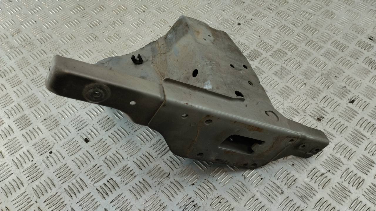 Лонжерон передний правый