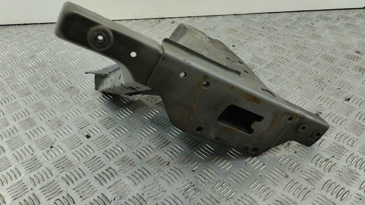 Лонжерон передний правый