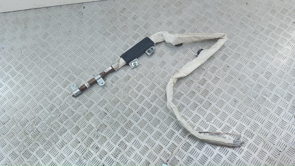 Подушка безопасности боковая (шторка)