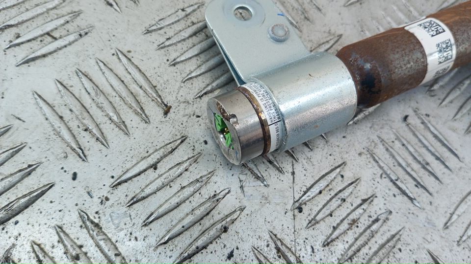 Подушка безопасности боковая (шторка)