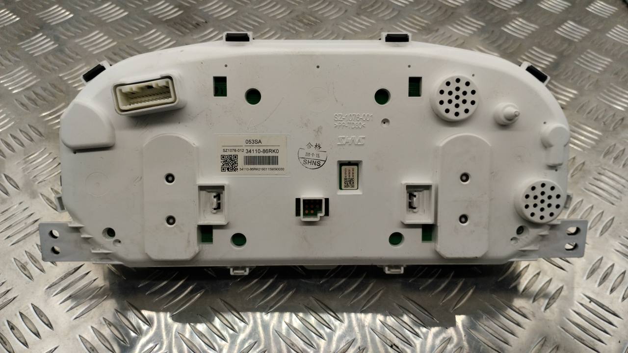 Панель приборов