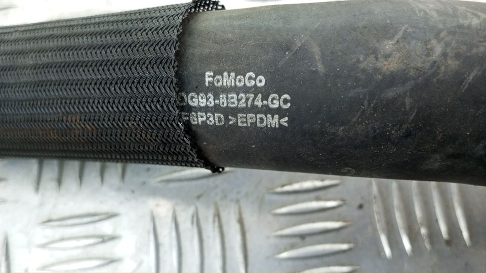 Патрубок радиатора