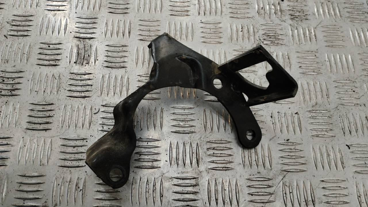 Кронштейн двигателя