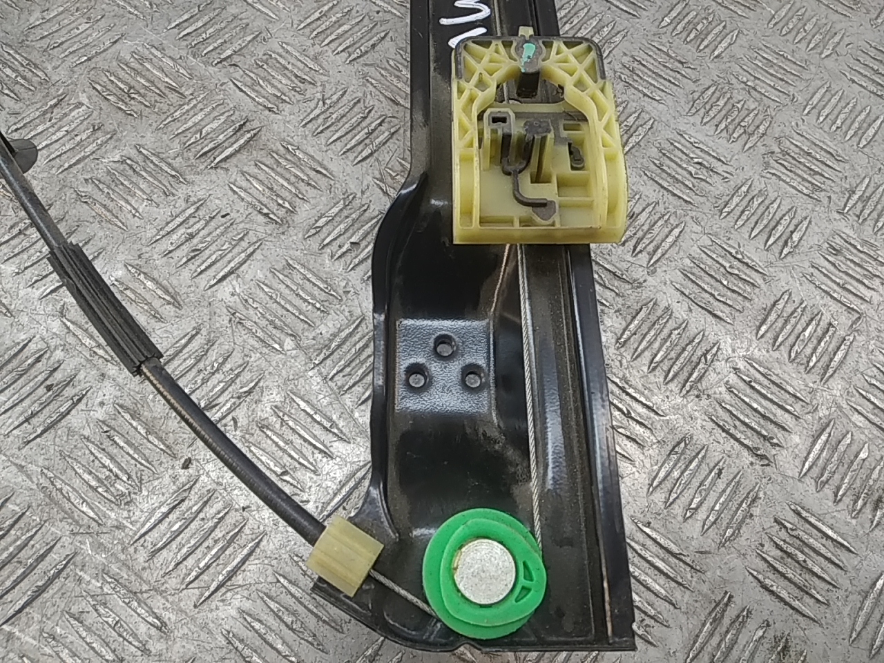 Стеклоподъемник электр. передний левый