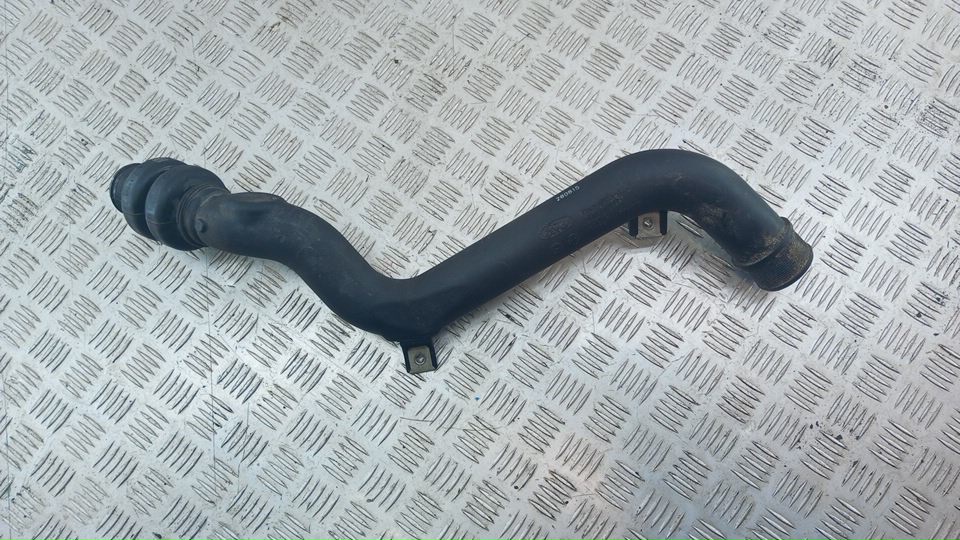 Патрубок интеркулера