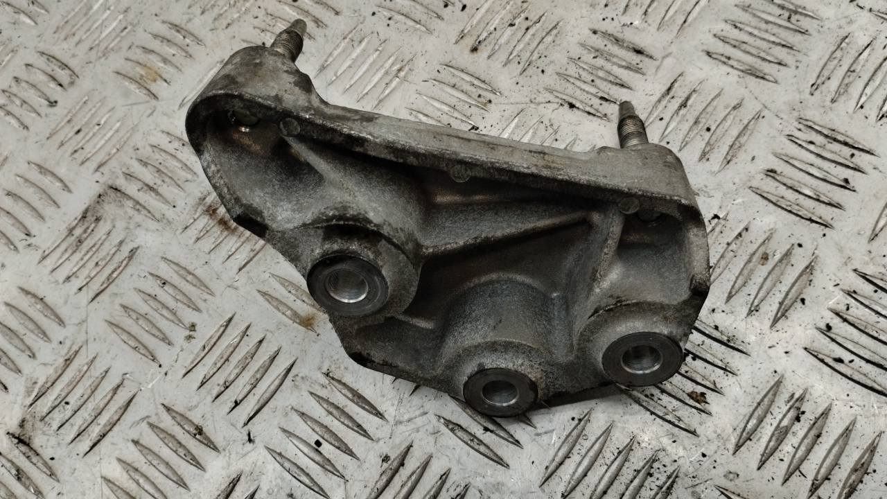 Кронштейн КПП