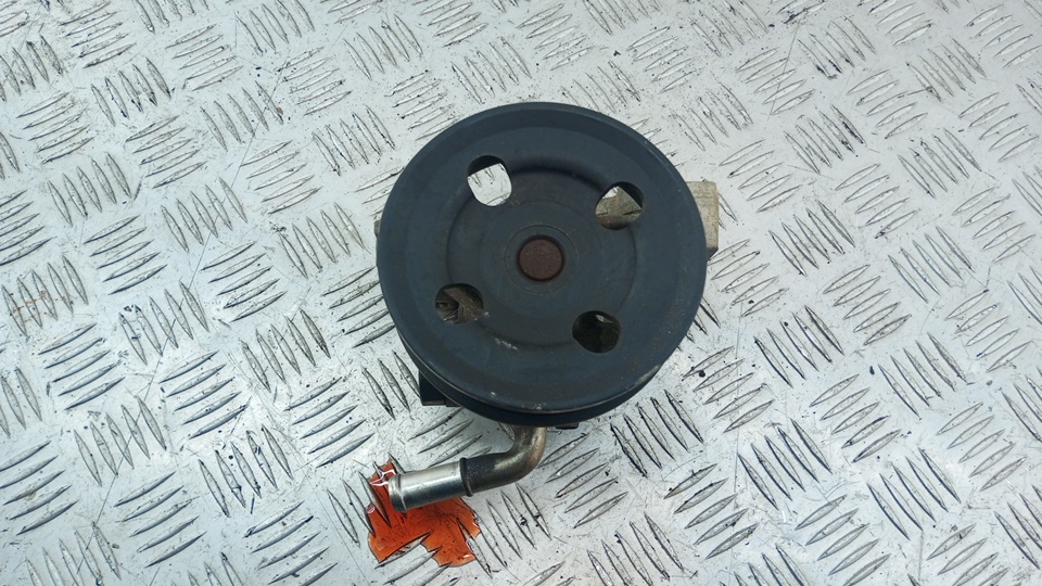 Насос ГУР (гидроусилитель руля)