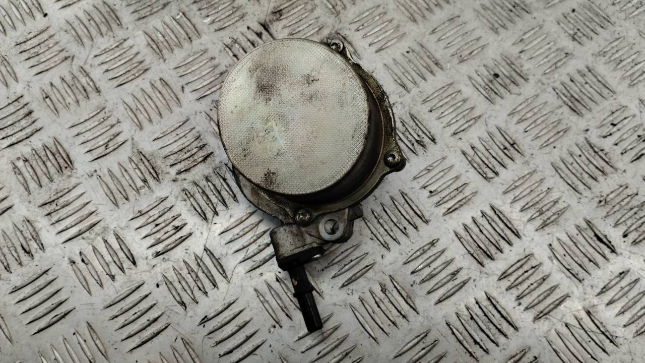 Насос вакуумный