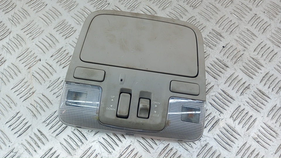 Плафон салонный