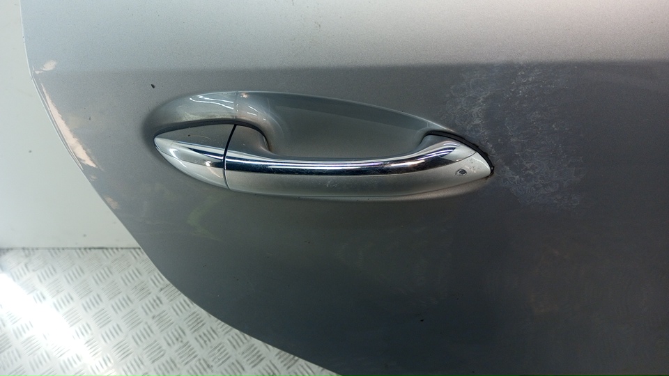 Ручка двери задней наружная правая