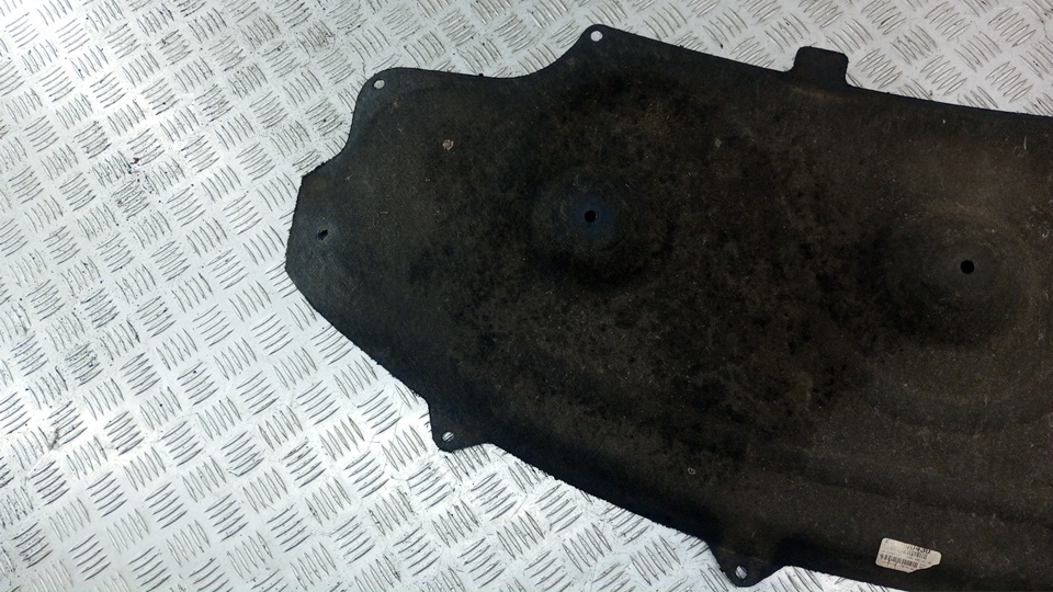 Шумоизоляция капота