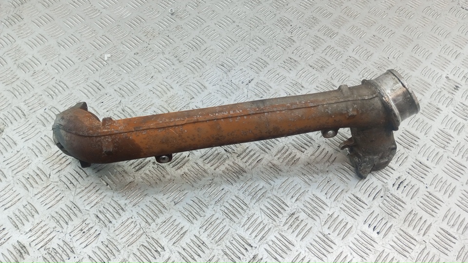 Патрубок интеркулера