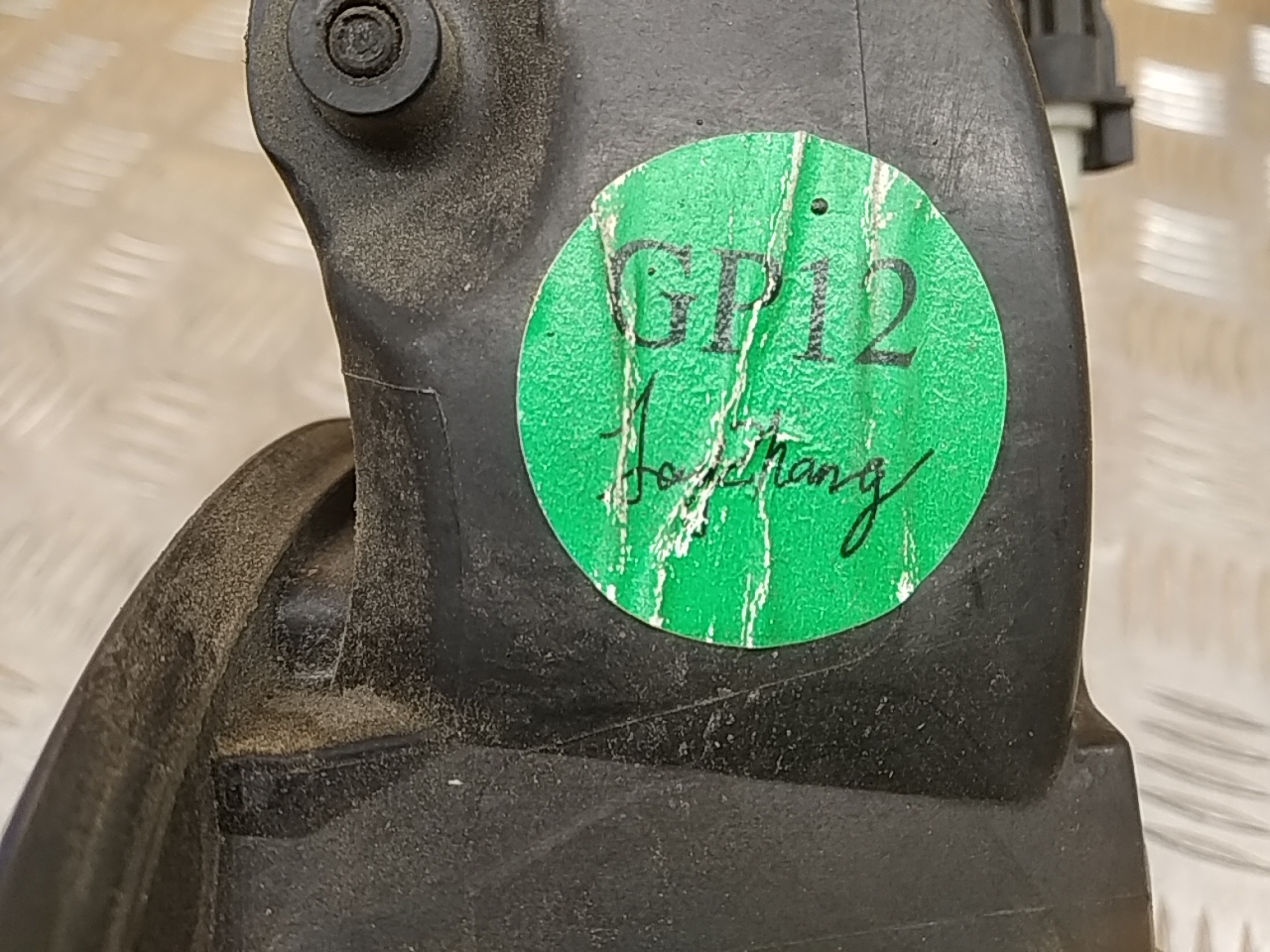 Лючок бензобака