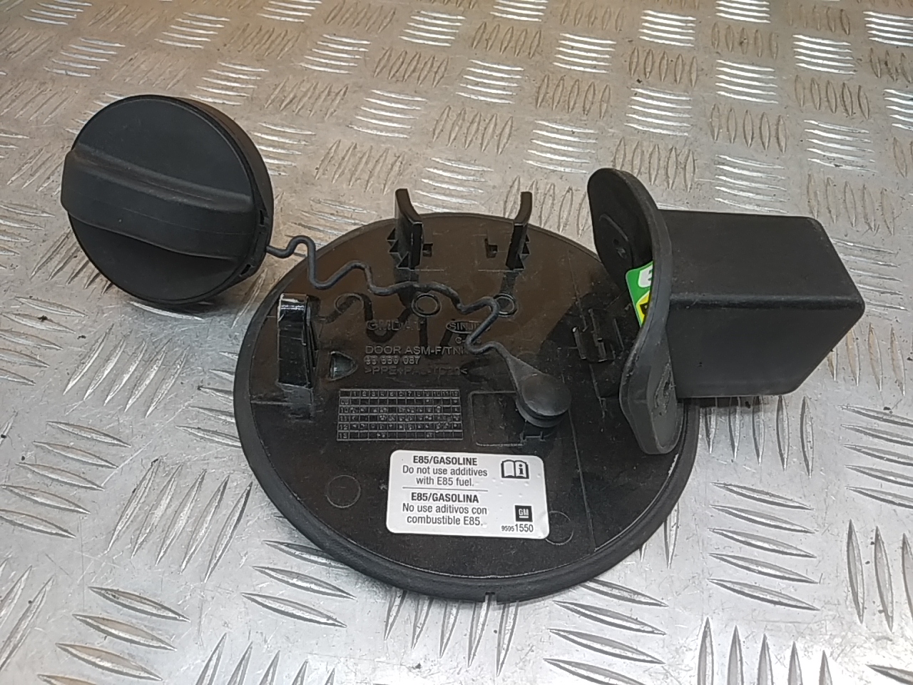 Лючок бензобака