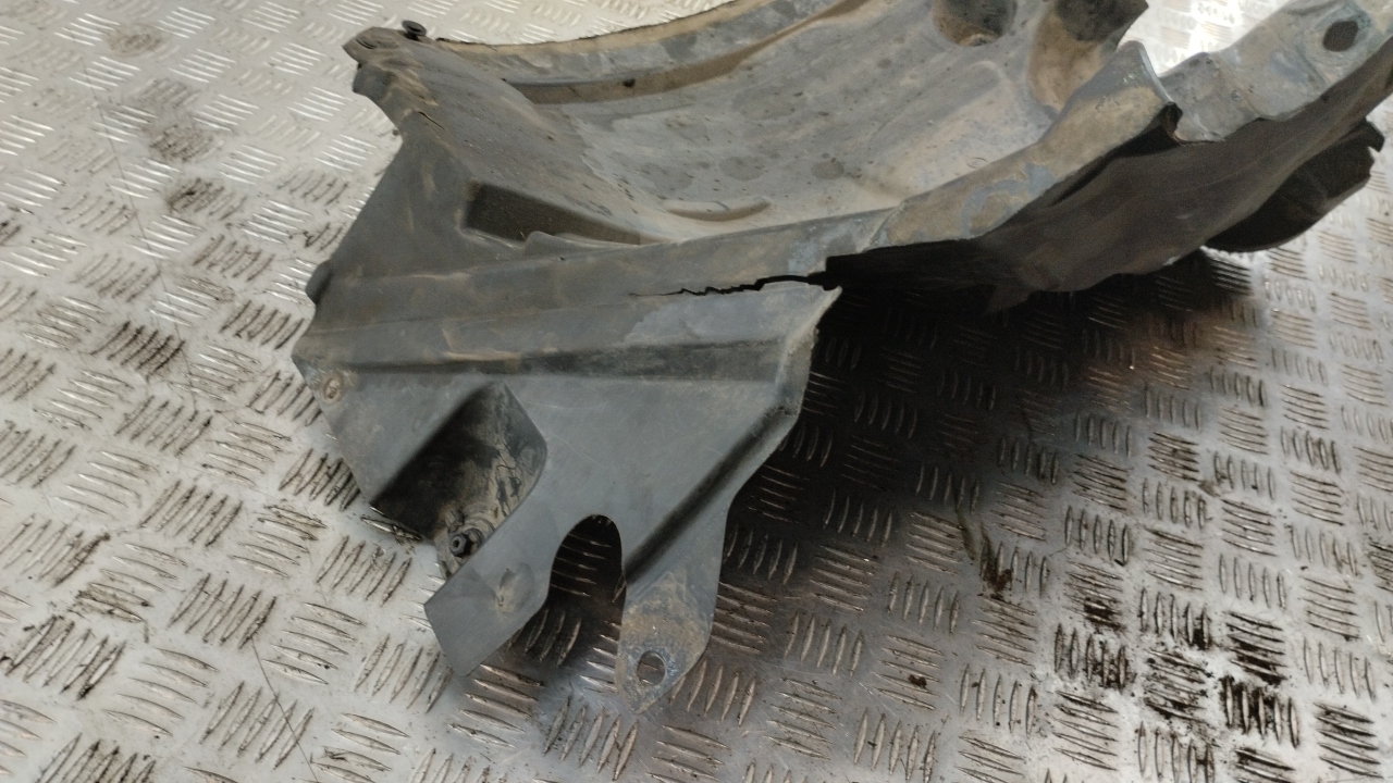 Локер передний правый задняя часть