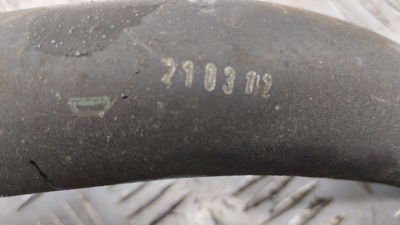 Патрубок радиатора