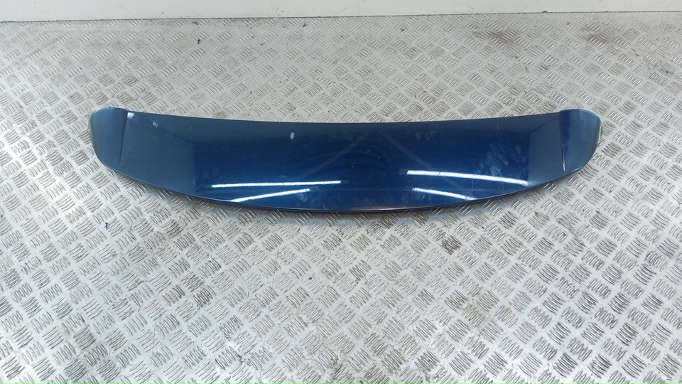 Спойлер (дефлектор) крышки багажника