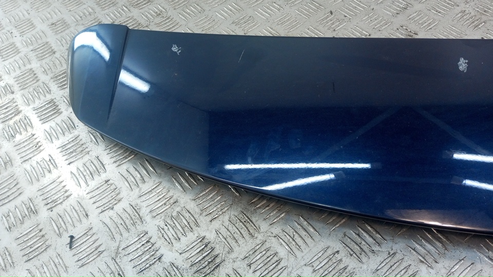 Спойлер (дефлектор) крышки багажника