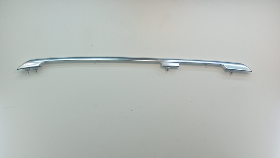 Рейлинг (релинг) левый (планка на крышу)