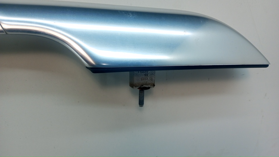 Рейлинг (релинг) левый (планка на крышу)