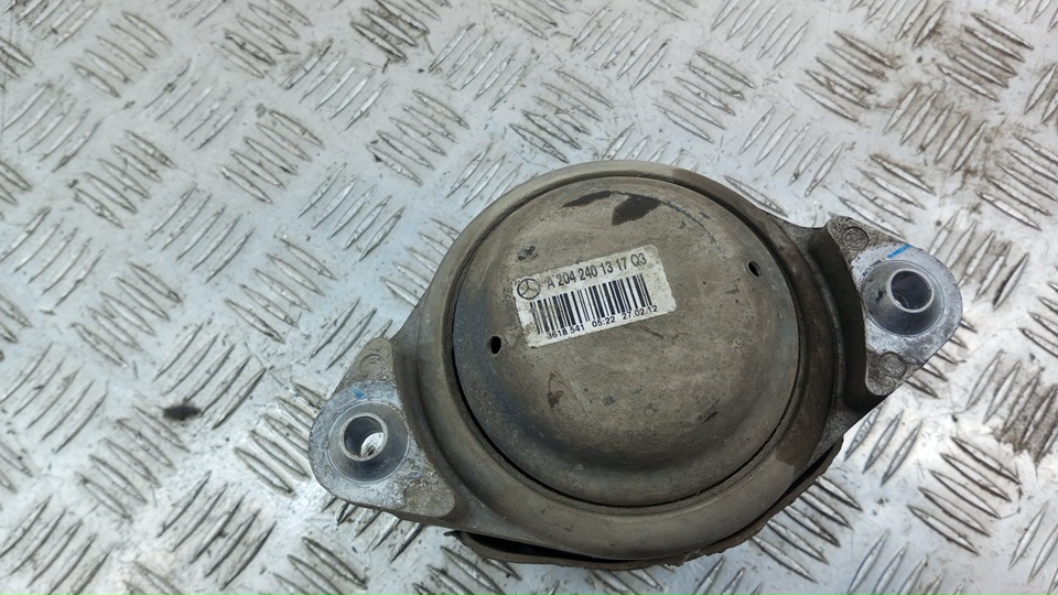 Опора двигателя