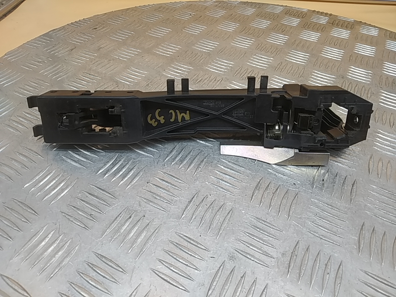 Ручка двери задней наружная правая