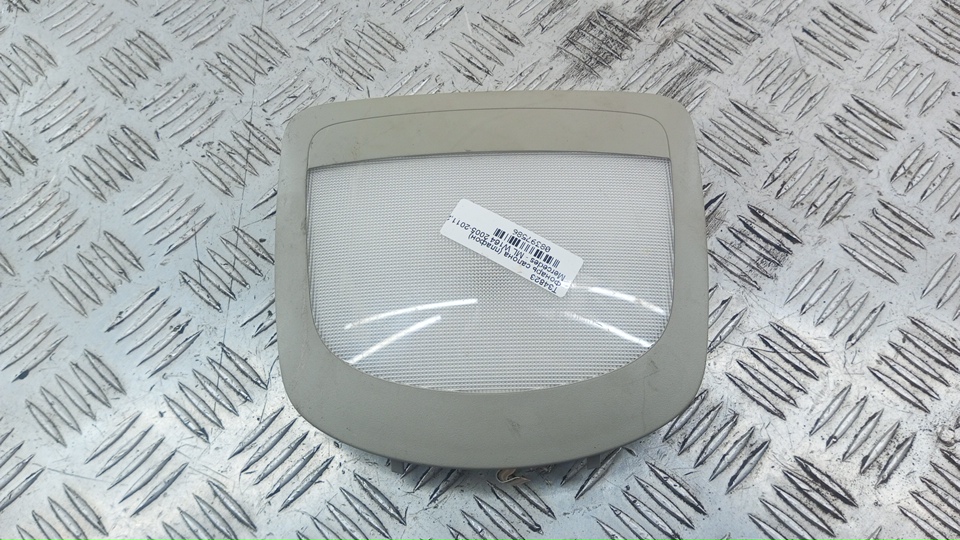 Плафон салонный