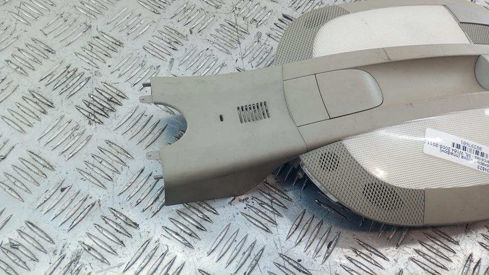 Плафон салонный