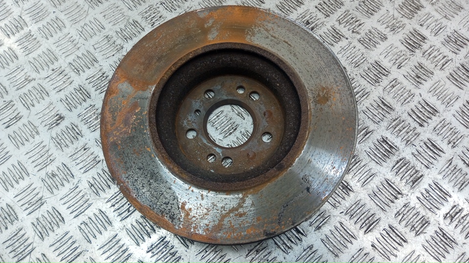 Диск тормозной передний вентилируемый