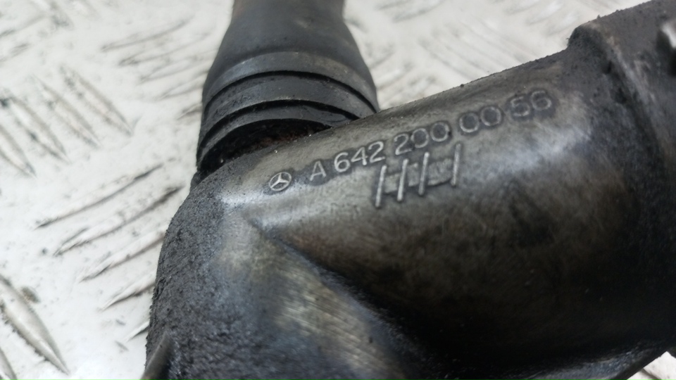 Тройник системы охлаждения