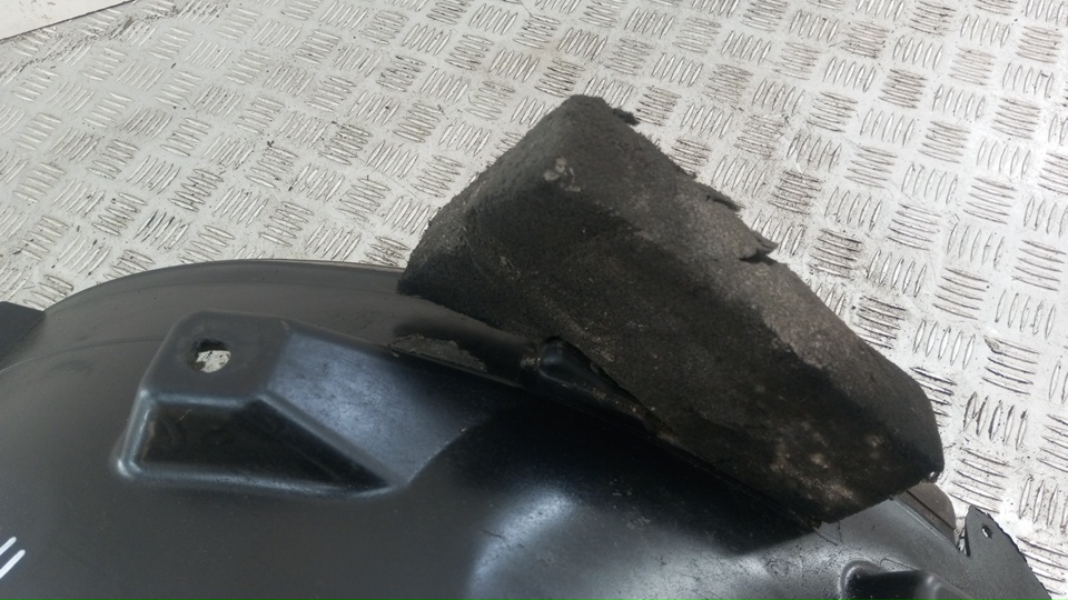 Локер передний правый