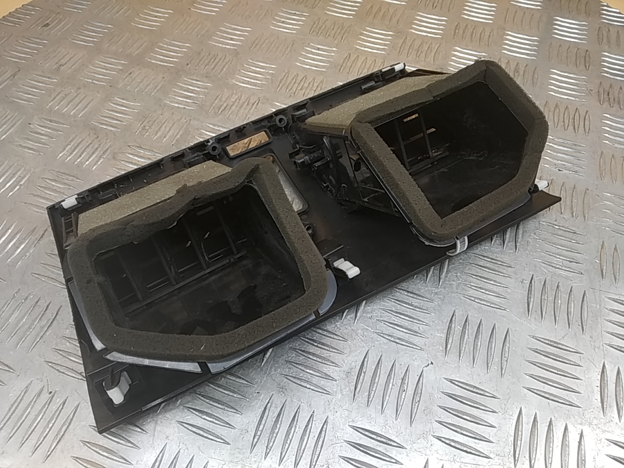 Дефлектор воздушный