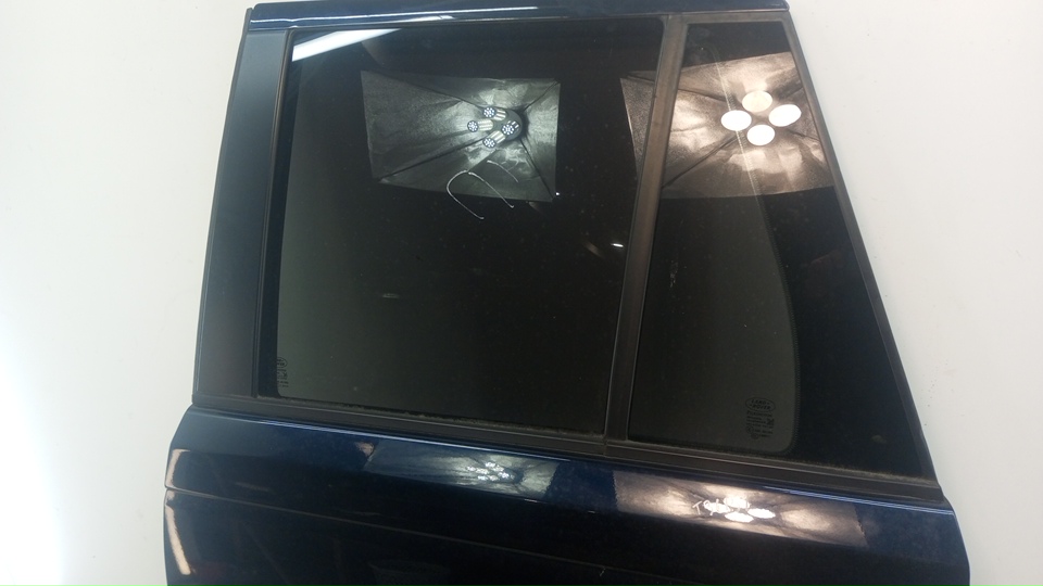 Дверь задняя левая