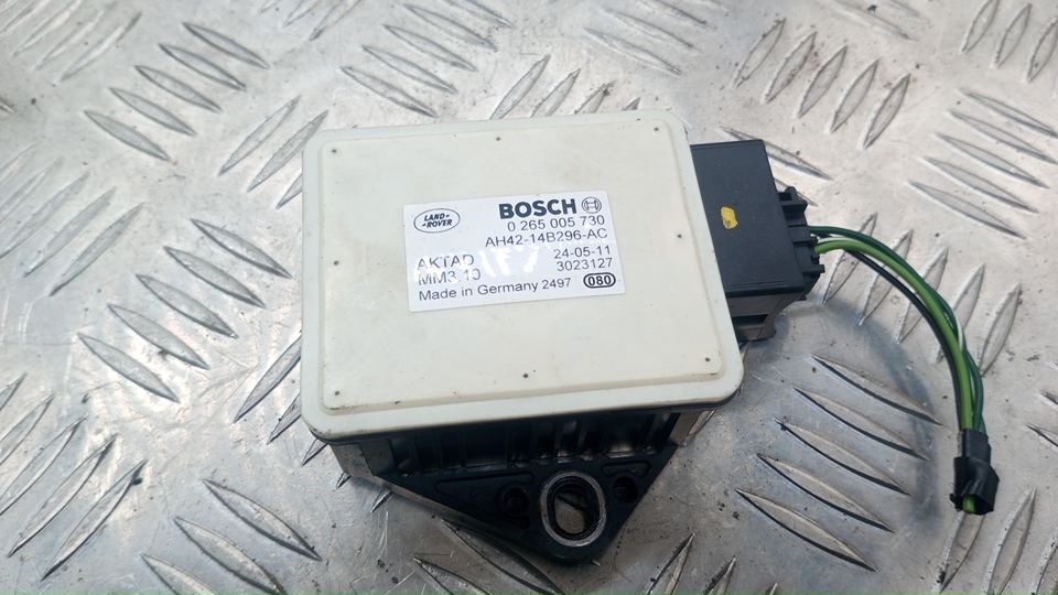 Датчик ускорения