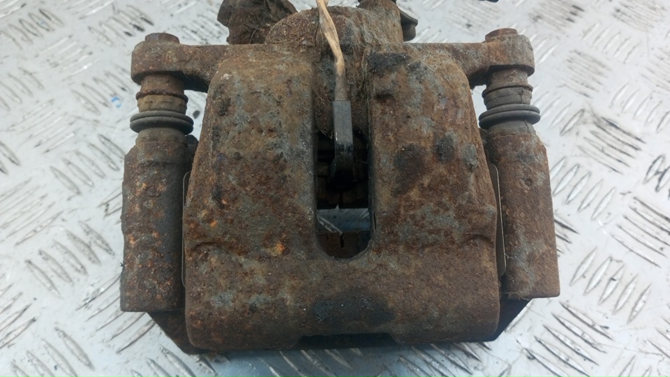 Суппорт задний правый