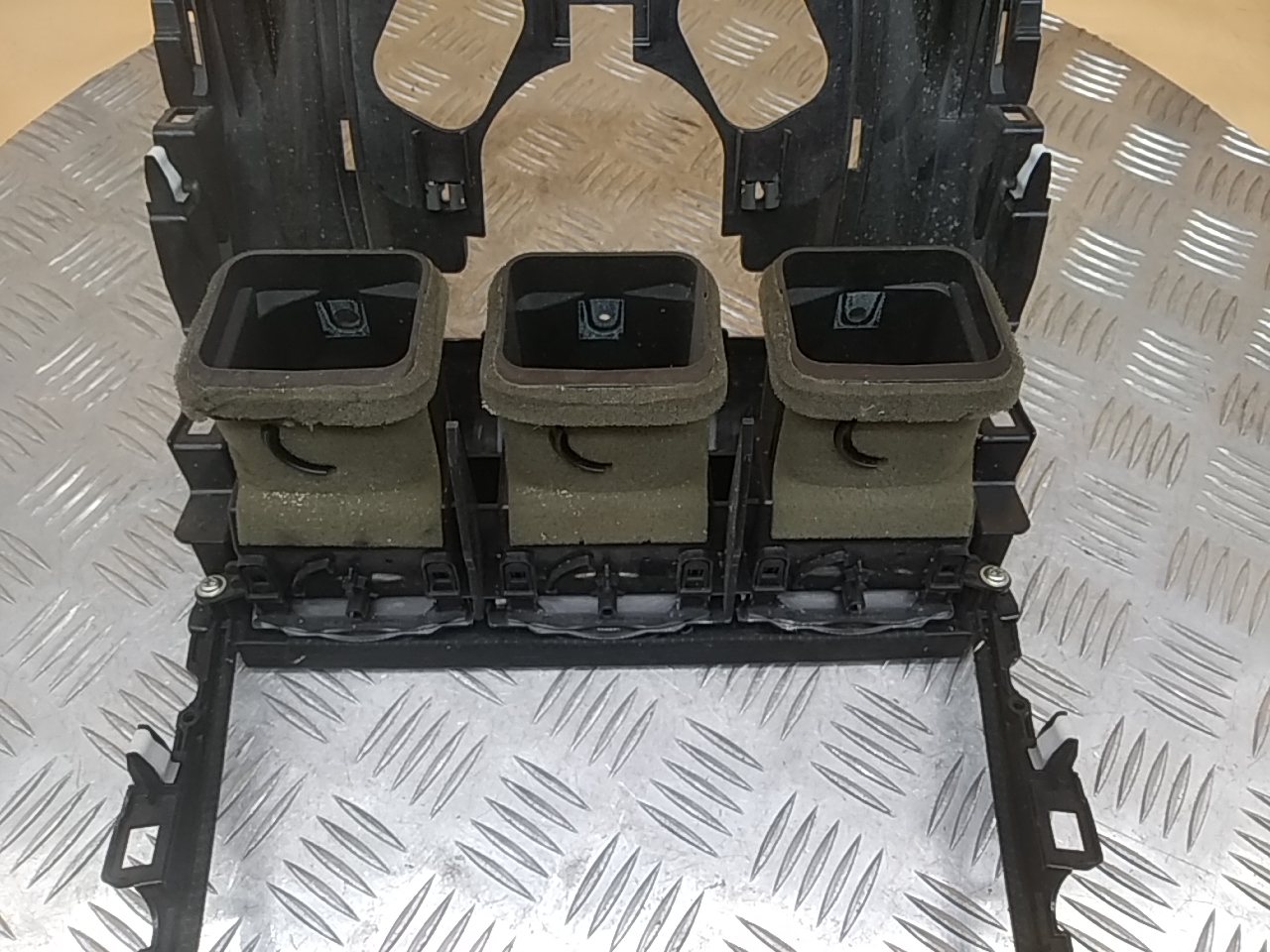 Дефлектор воздушный