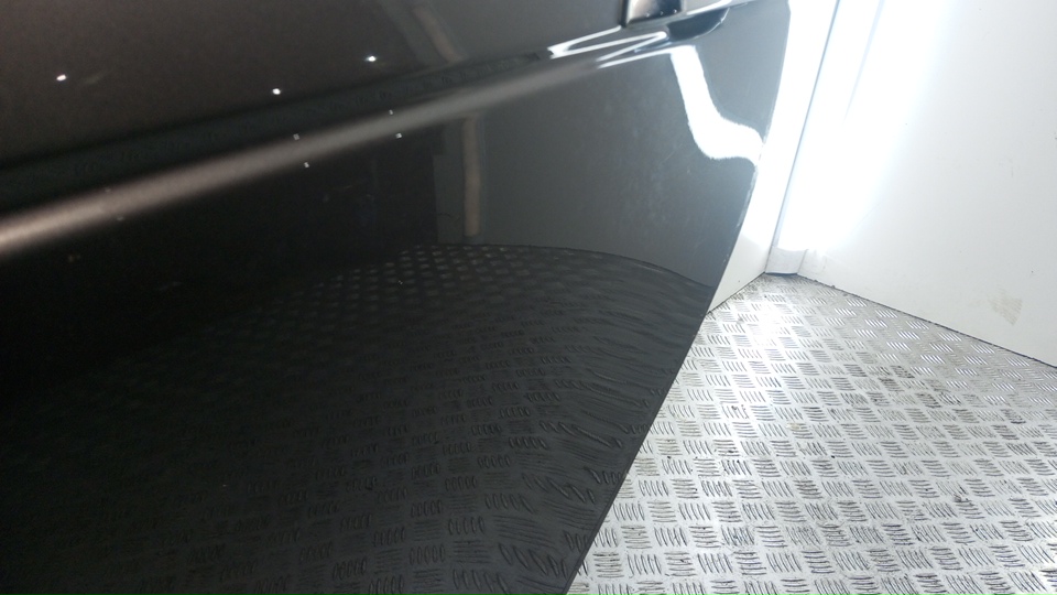 Дверь задняя левая