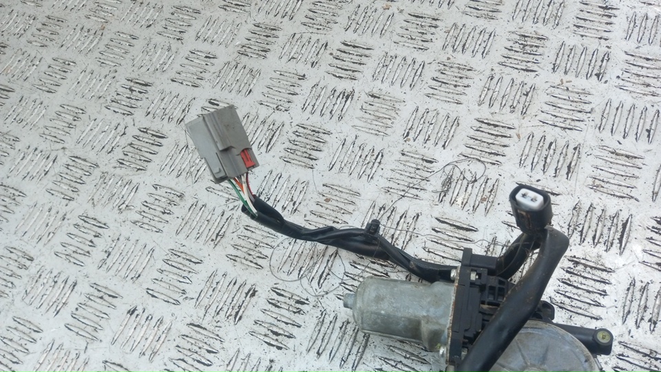 Замок багажника