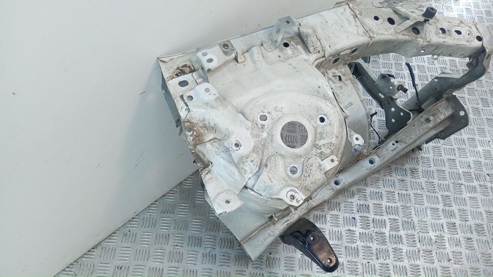 Лонжерон передний левый